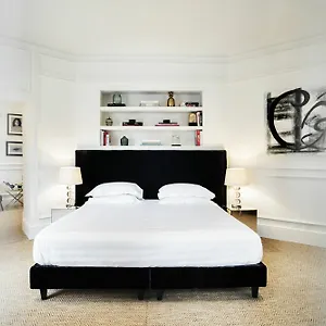 3* Hotel The Shire